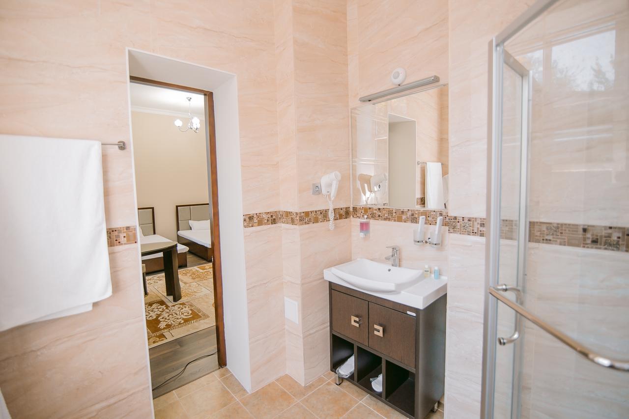 Hotel Inju ทาราซ ภายนอก รูปภาพ